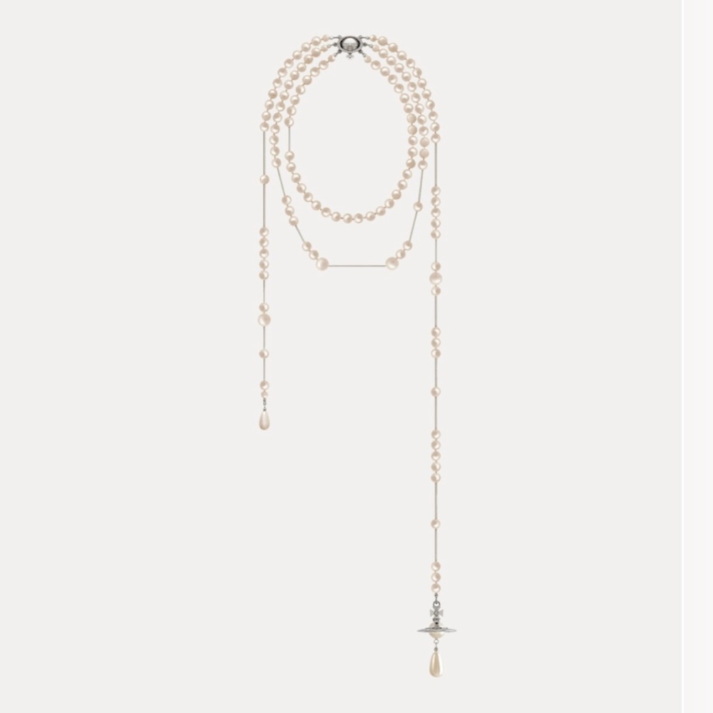AUTH-Vivienne Westwood Broken pearl necklace